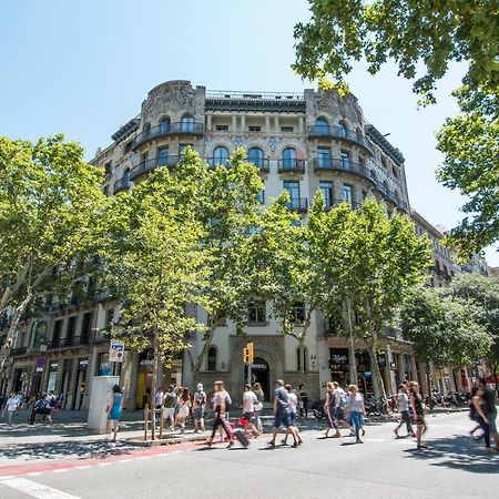 Safestay Barcelona Passeig De Gracia (Adults Only) מראה חיצוני תמונה