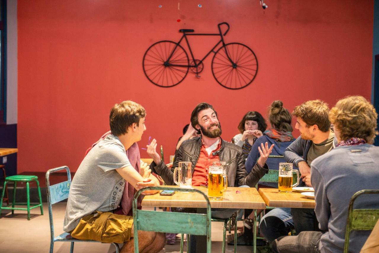 Safestay Barcelona Passeig De Gracia (Adults Only) מראה חיצוני תמונה